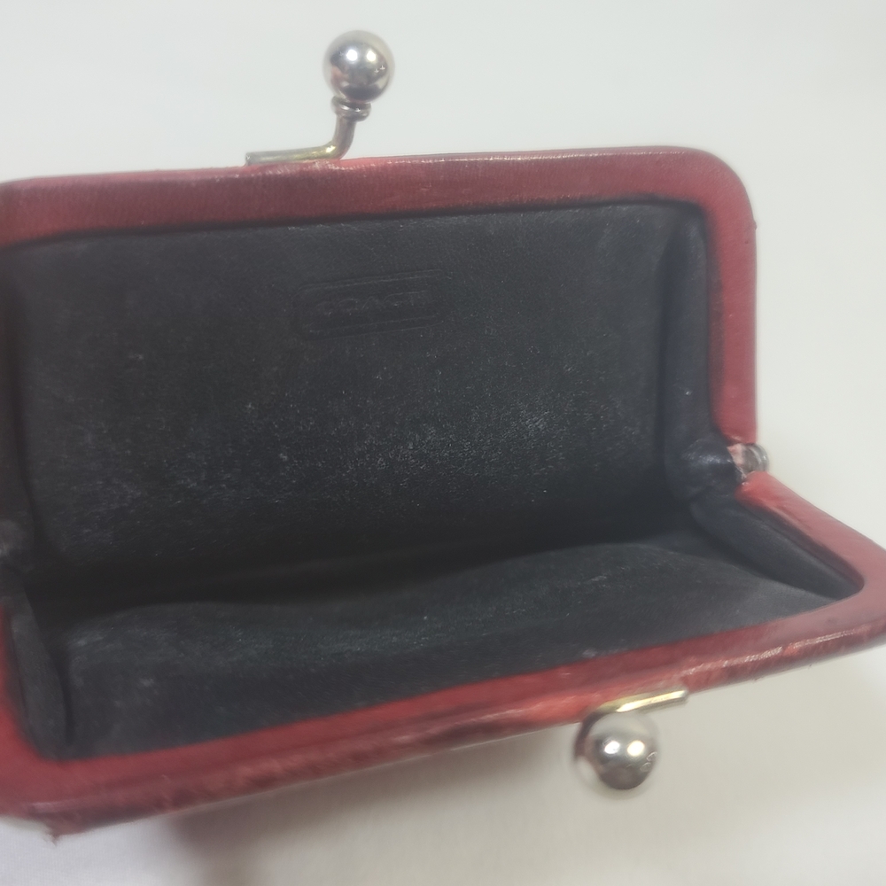 RARE Vintage Coach Kisslock Coin Change Purse Wallet Red Leather No. 7155 - Picture 8 of 10